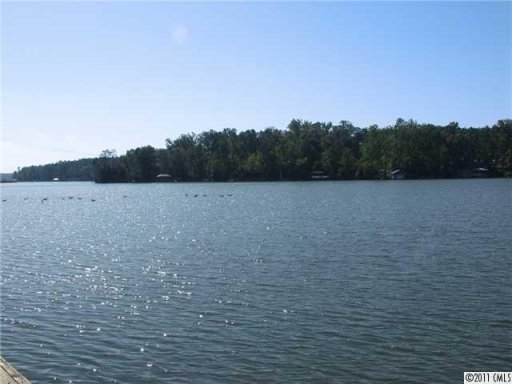 5558 Riverfront Road 44