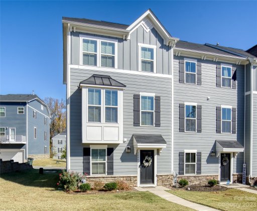 10840 Overlook Mountain Drive