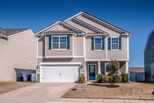 153 Kingsway Drive