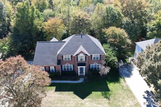 2724 Shady Reach Lane