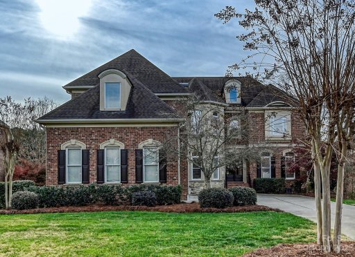 2300 Highland Forest Drive