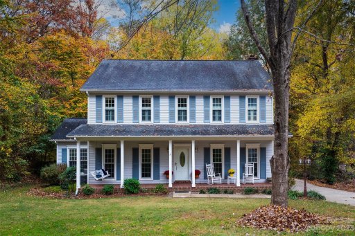 1049 Peachtree Lane