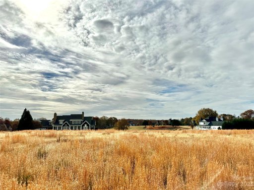 1055 Rolling Meadows Drive 7