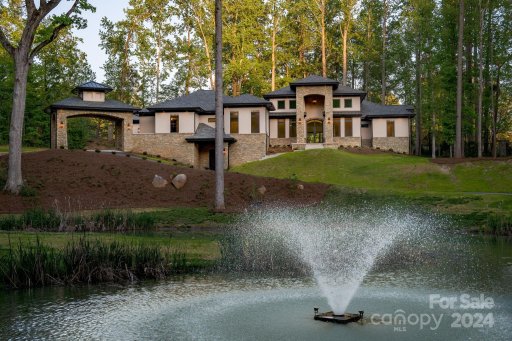 10290 Enclave Circle