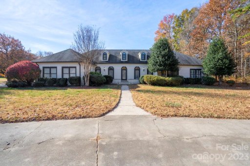 500 Nw Channing Circle