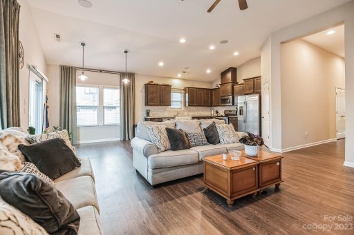 4115 Woolcott Avenue