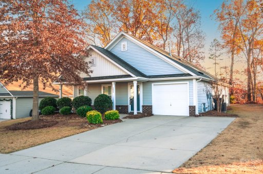 506 Sawtooth Oak Drive