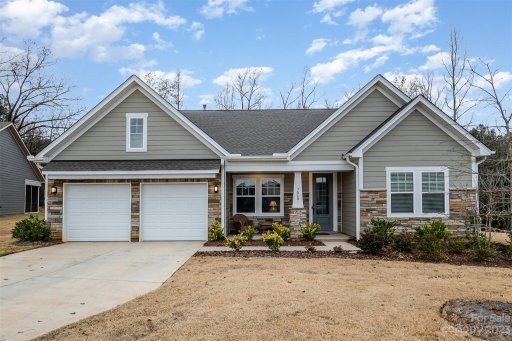 7068 Kingfisher Way