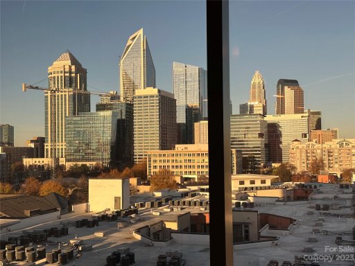 315 Arlington Avenue 1001