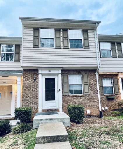 1227 Maple Shade Lane