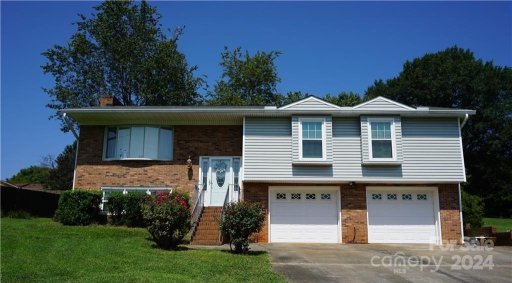 2043 Wallace Dairy Road