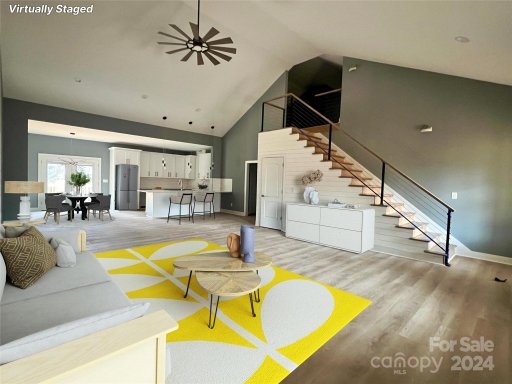 1146 Kensington Circle