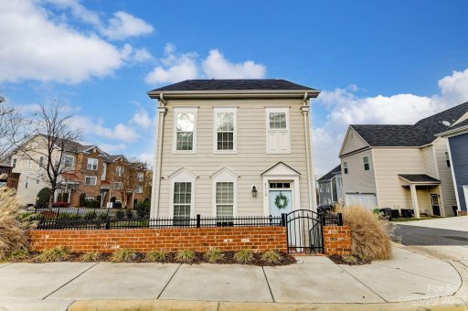 8310 Scotney Bluff Avenue 12