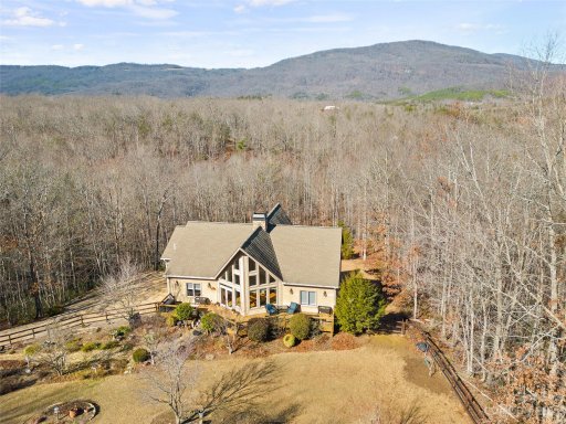 340 Highland View Lane