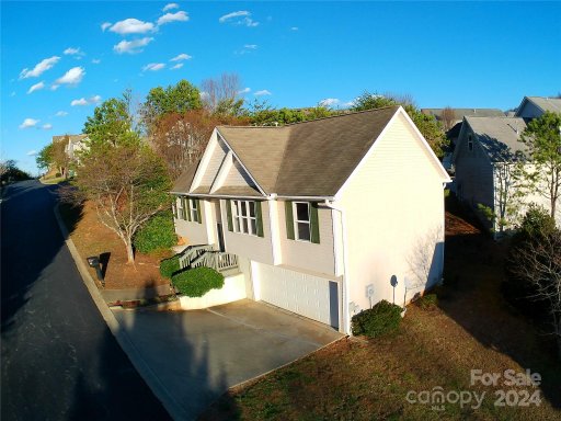 106 Paper Birch Avenue