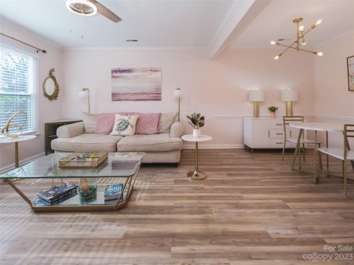 5916 Crape Myrtle Lane