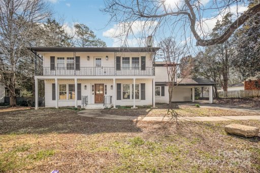 1207 Old Farm Road