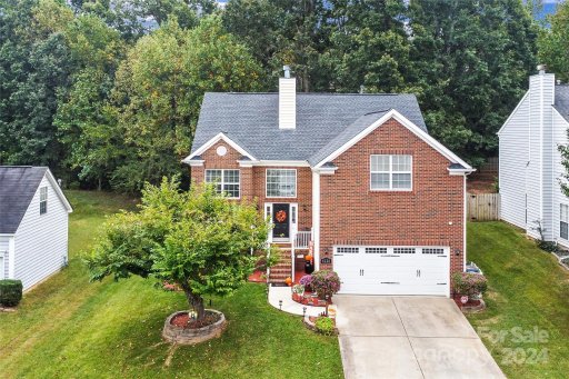 8220 Chatham Oaks Drive