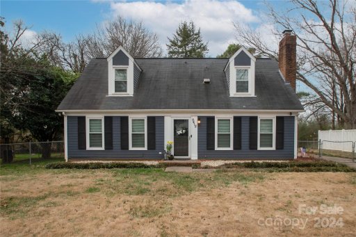 9418 Split Rail Lane