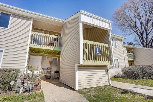 1636 Eagle Place I 204