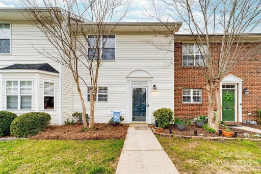 3704 Melrose Cottage Drive