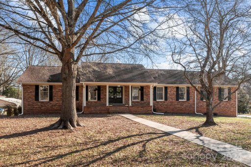 104 Sturbridge Drive