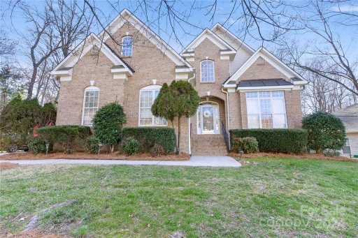 1709 Turning Leaf Court