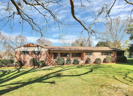 4209 Windwood Circle