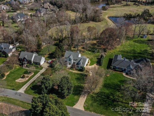 118 Valley Glen Drive