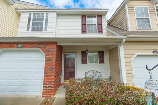 1404 Walnut Hill Drive