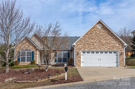 16 Stone River Drive