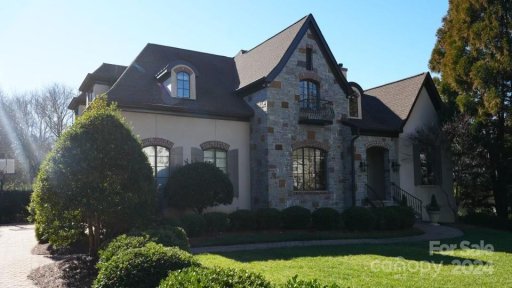 7011 Summerhill Ridge Drive