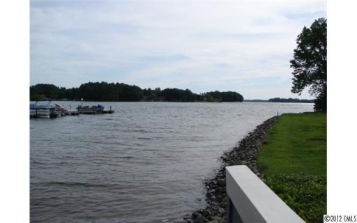 2121 Regatta Lane 105