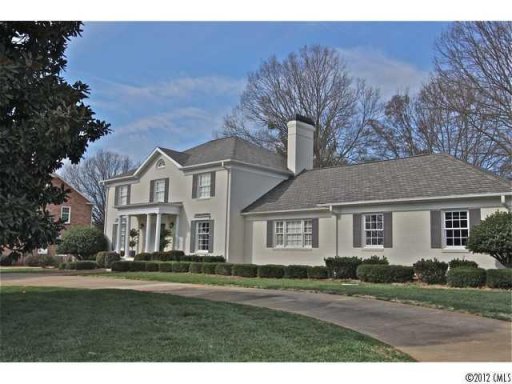 3811 Sherwood Circle