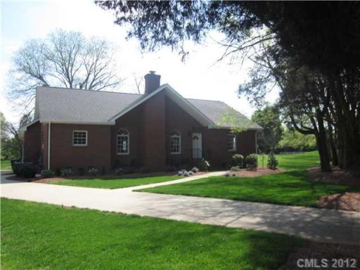 112 Carsons Place Place