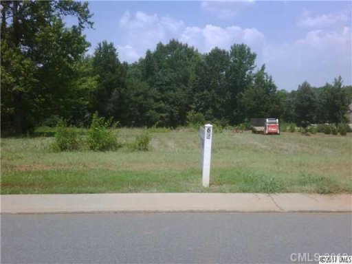 10111 Whispering Falls Avenue