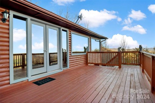 207 S Tranquility Trail