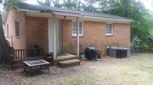 1020 Sycamore Avenue