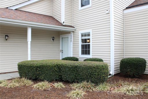 7829 Renaissance Court