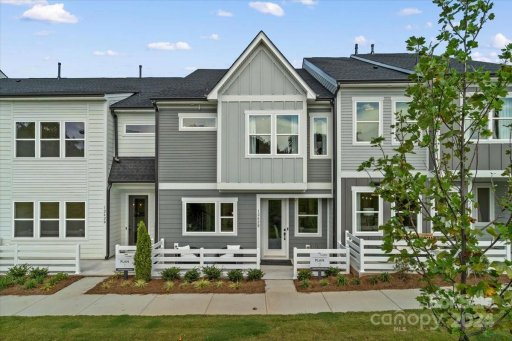 1262 E Brawley School Road