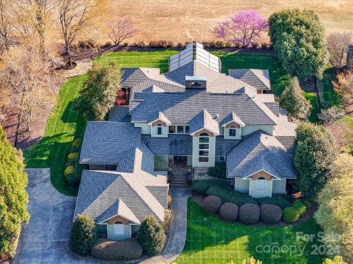 126 Hidden Pastures Drive