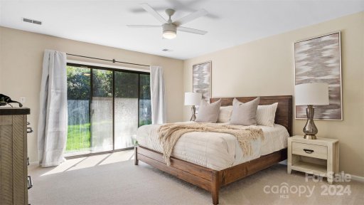 4923 Torrey Pines Court