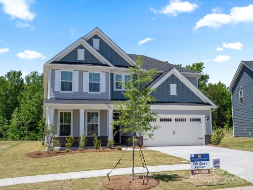 1410 Black Walnut Street 21