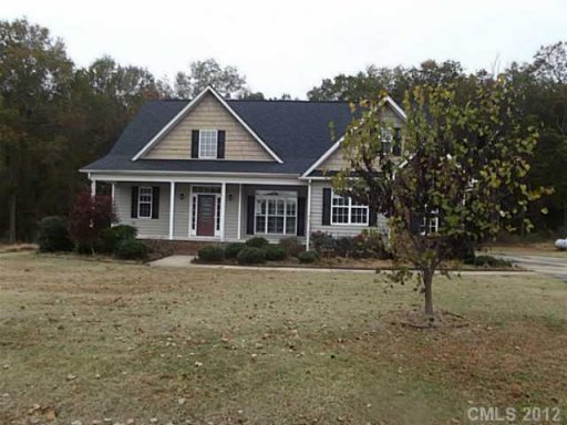 5136 Pond Bluff Drive