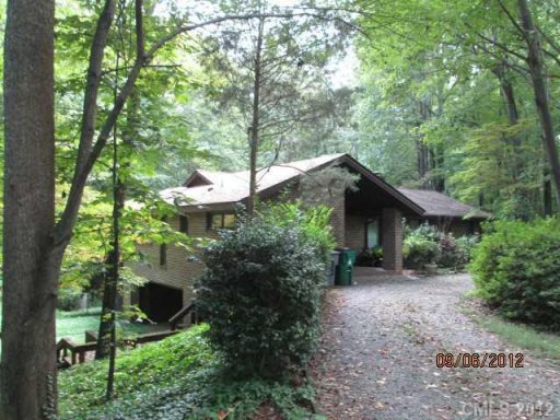 7200 Ridge Lane Road