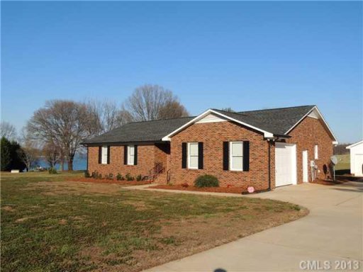 1318 Strawberry Lane