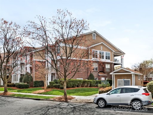 18543 Harborside Drive