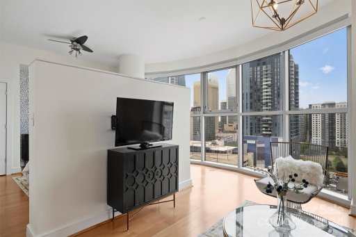 333 W Trade Street 1110