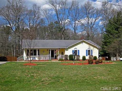 2322 Bearskin Lane