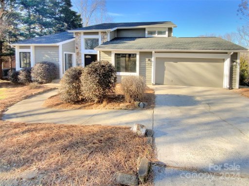 4901 Lindstrom Drive